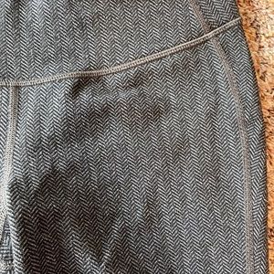 Old Navy Active Go-Dry Leggings